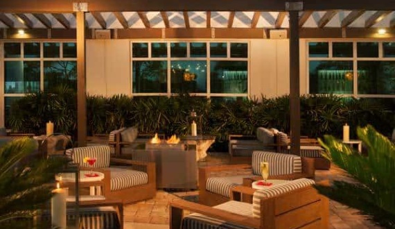 Miami bar patio